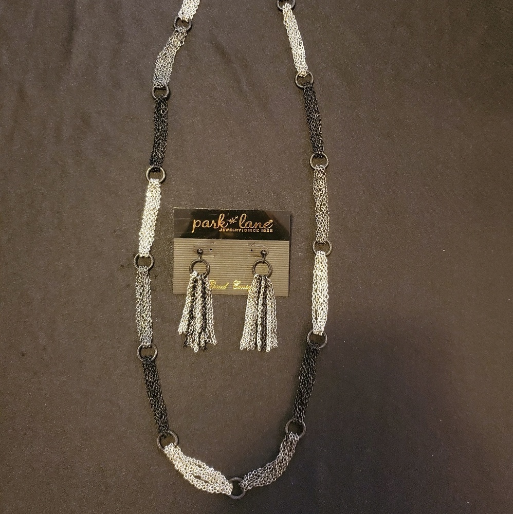 Park Lane Fashion Must Necklace and Earrings